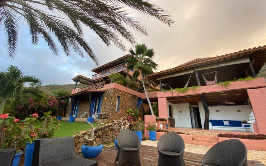 Exclusivo Rancho de Chana en venta con vista al mar