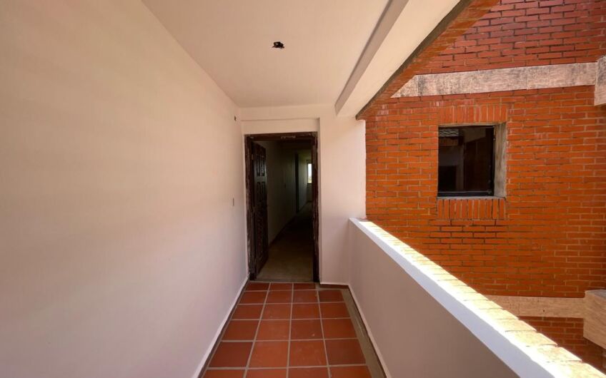 Se vende apartamento con vista al mar y atardecer de Juangriego – Isla Margarita