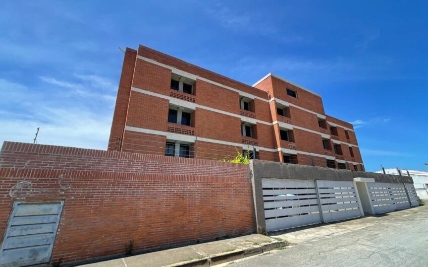 Se vende apartamento con vista al mar y atardecer de Juangriego – Isla Margarita