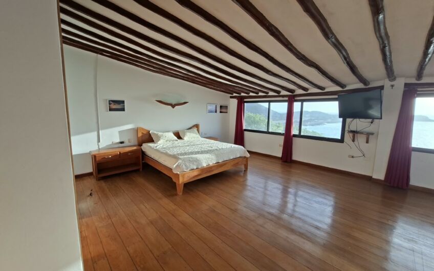 Exclusiva casa en el Morro de Juangriego: Lujo, ubicación única y vistas frente al mar con el mejor atardecer de Margarita