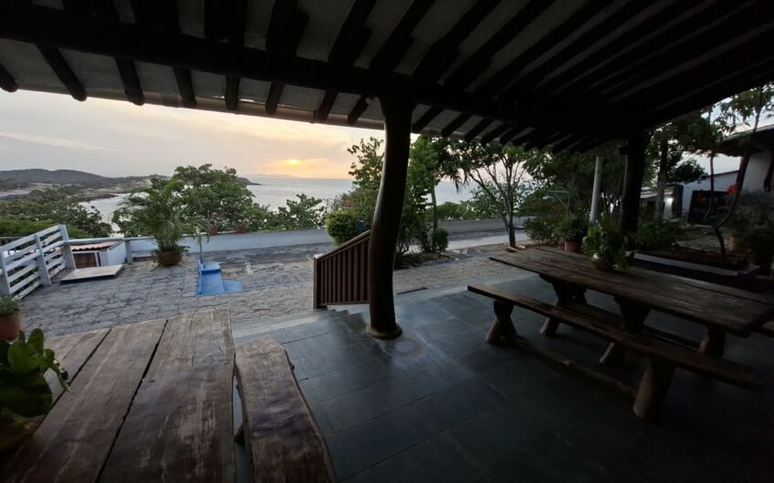 Exclusiva casa en el Morro de Juangriego: Lujo, ubicación única y vistas frente al mar con el mejor atardecer de Margarita