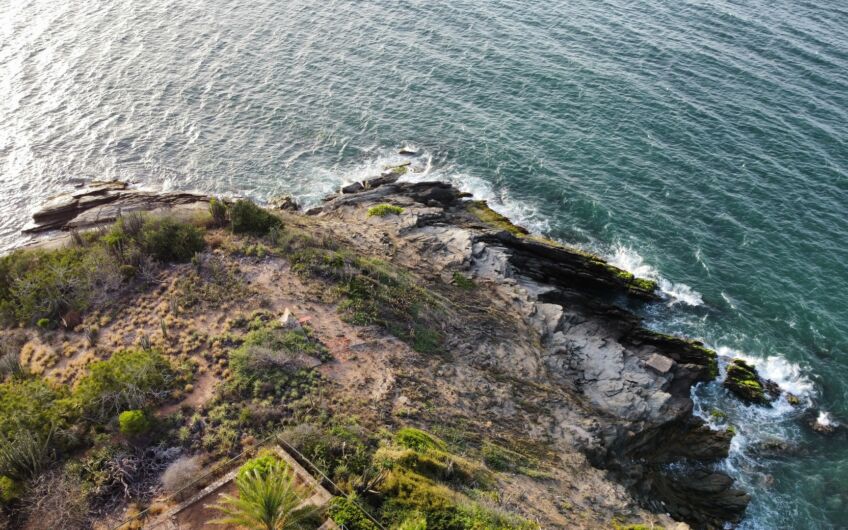 Exclusiva casa en el Morro de Juangriego: Lujo, ubicación única y vistas frente al mar con el mejor atardecer de Margarita